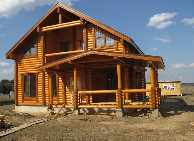 Строительство дома из деревянного бруса